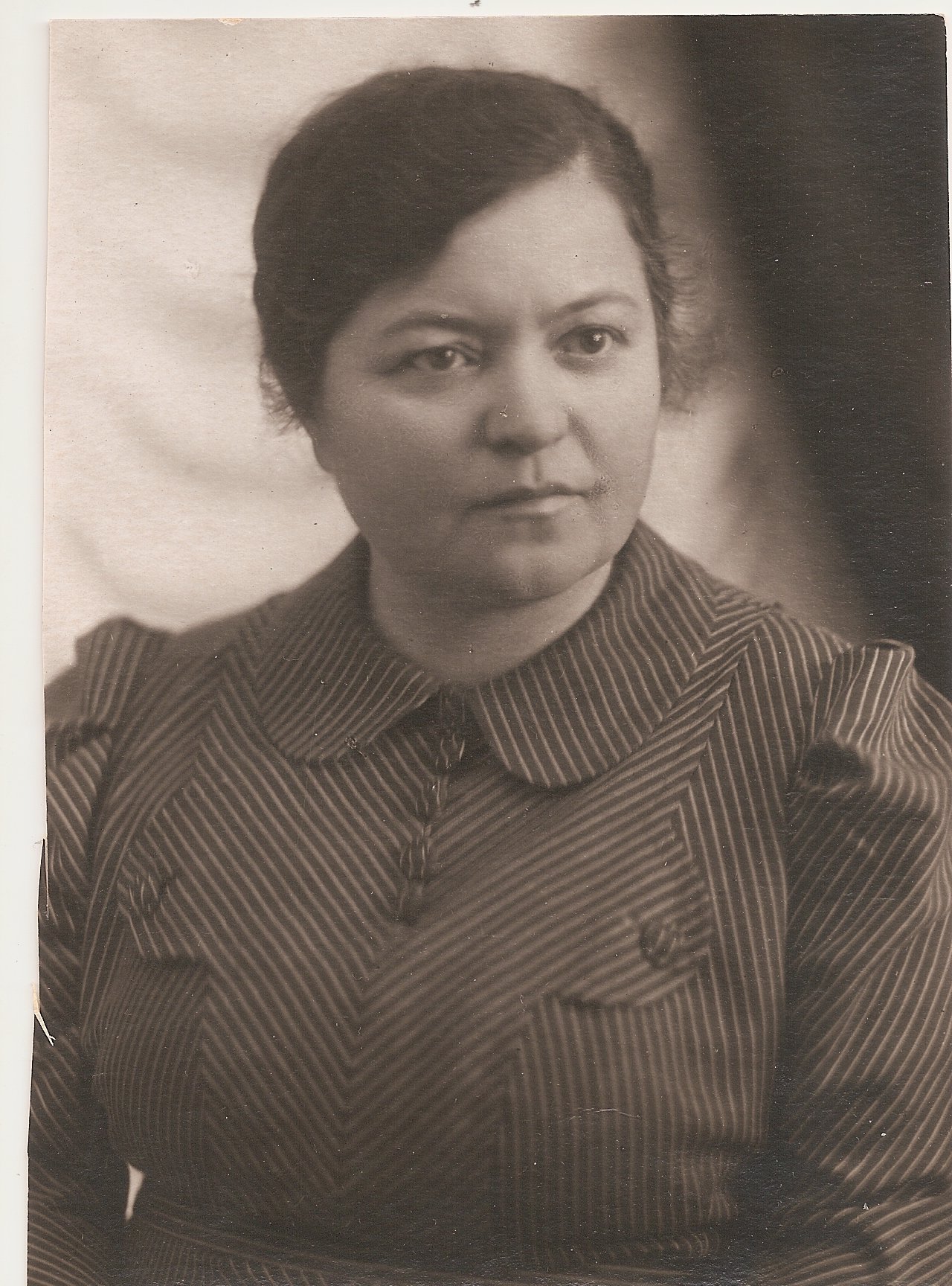 Елена Гневушева  1940